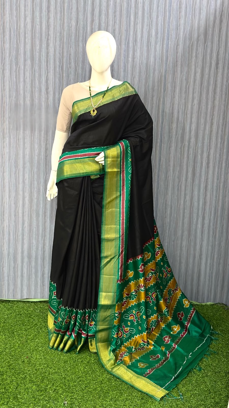 Premium Pure Pochampalli Soft Silk Bandhani Saree